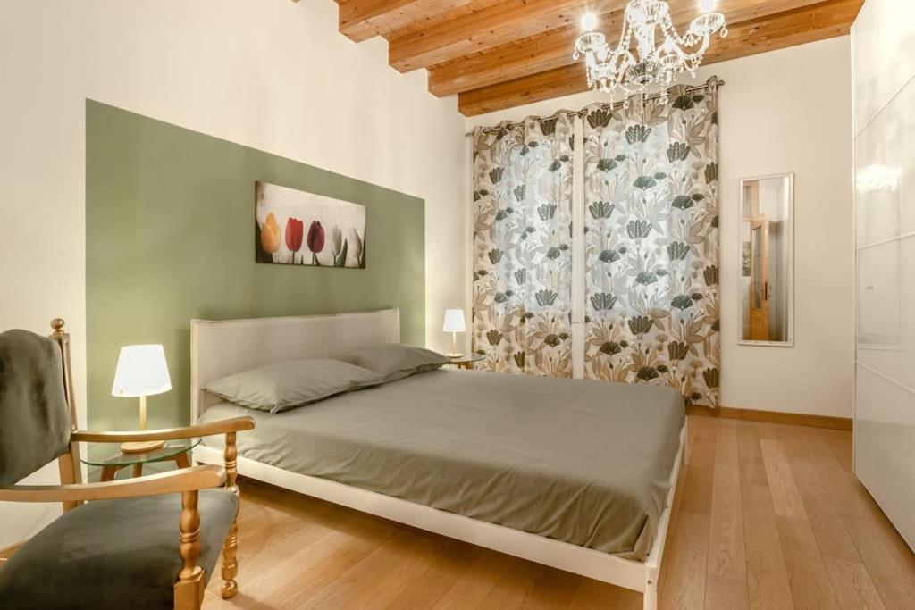 Apartment Victoria Home@duomo